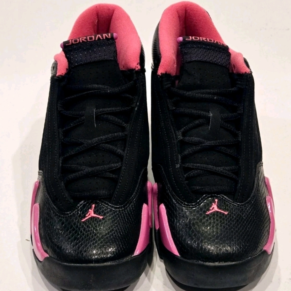Air Jordan 14 XIV Retro Gs Black/ Pink Size 4Y